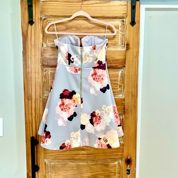 Keepsake the Label Floral Divide Dress - Picture 3 of 5